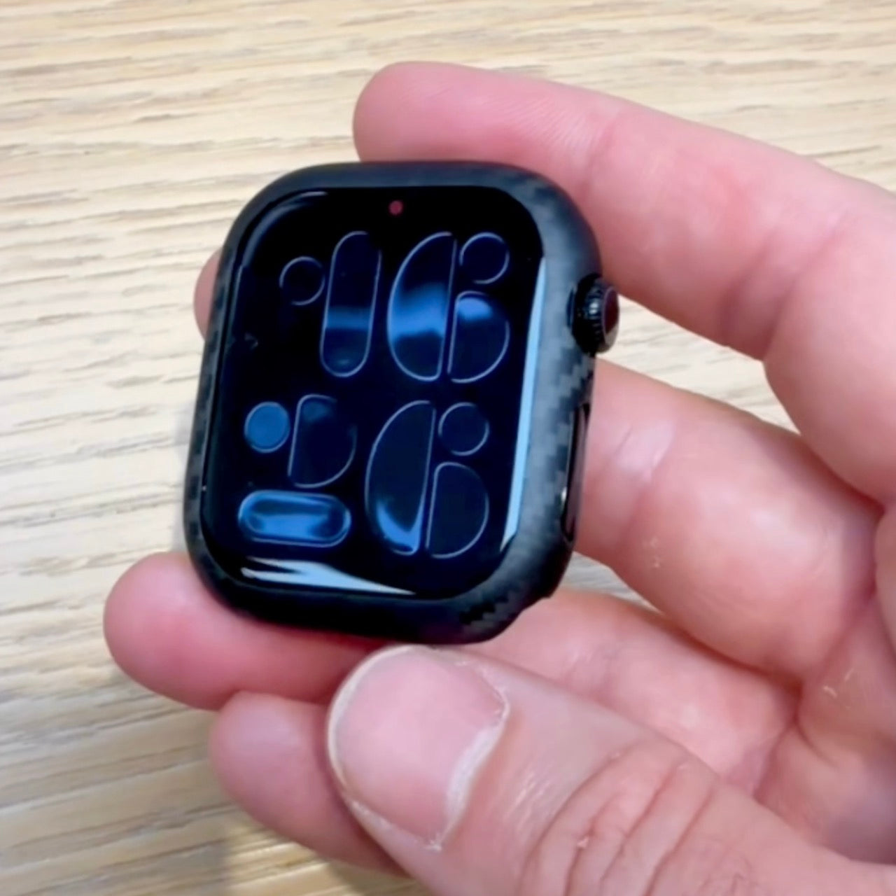 FILONO_Watch_11_Carbon_Huelle_ultra_dünn